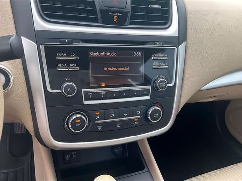 Used 2017 Nissan Altima 2.5 S w/ Power Driver Seat Package image 33