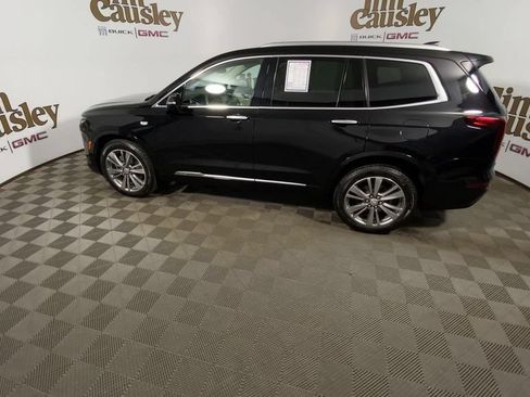 Certified 2021 Cadillac XT6 Premium Luxury AWD/4WD image 5