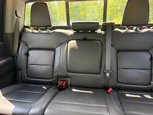 Used 2024 GMC Sierra 2500 SLT w/ SLT Premium Package AWD/4WD image 25