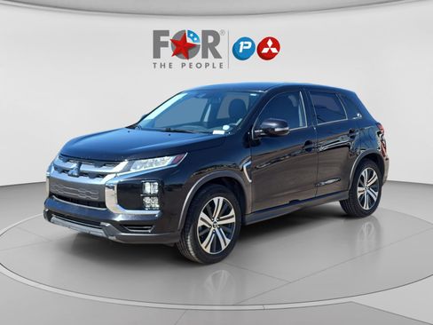 Used 2022 Mitsubishi Outlander Sport SE FWD image 1