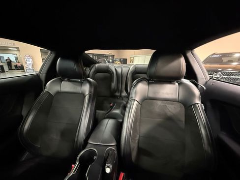 Used 2017 Ford Mustang Shelby GT350 image 17