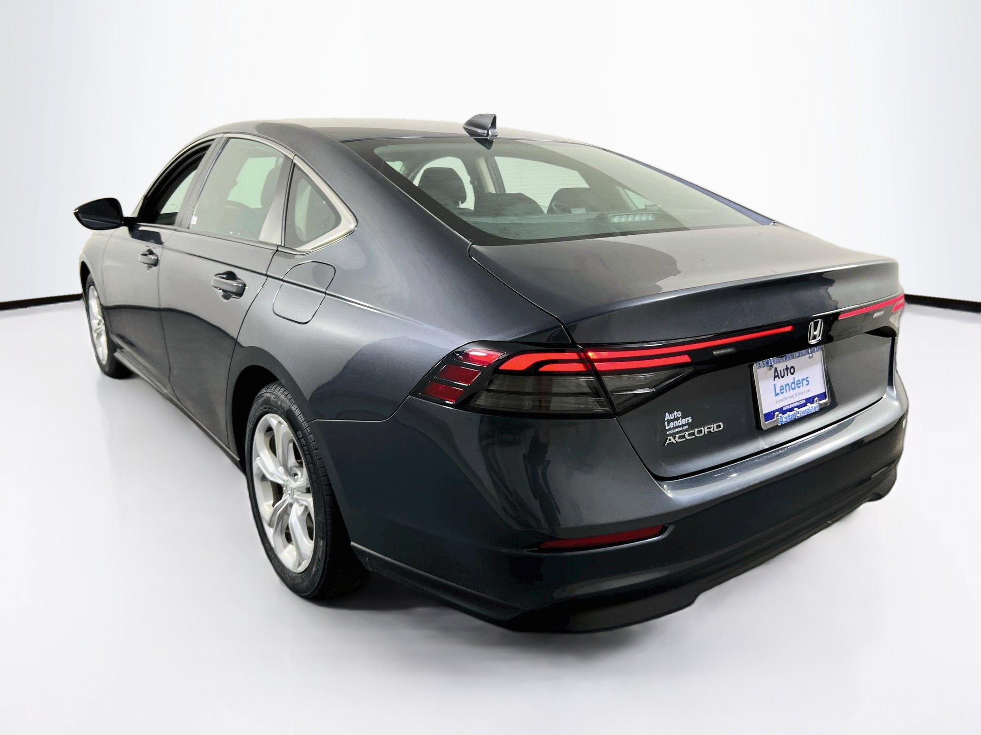 Used 2023 Honda Accord LX image 7
