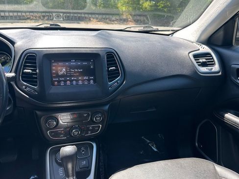 Used 2021 Jeep Compass Latitude w/ Sun and Sound Group AWD/4WD image 36