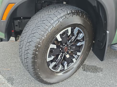 Used 2022 Nissan Frontier PRO-4X AWD/4WD image 33