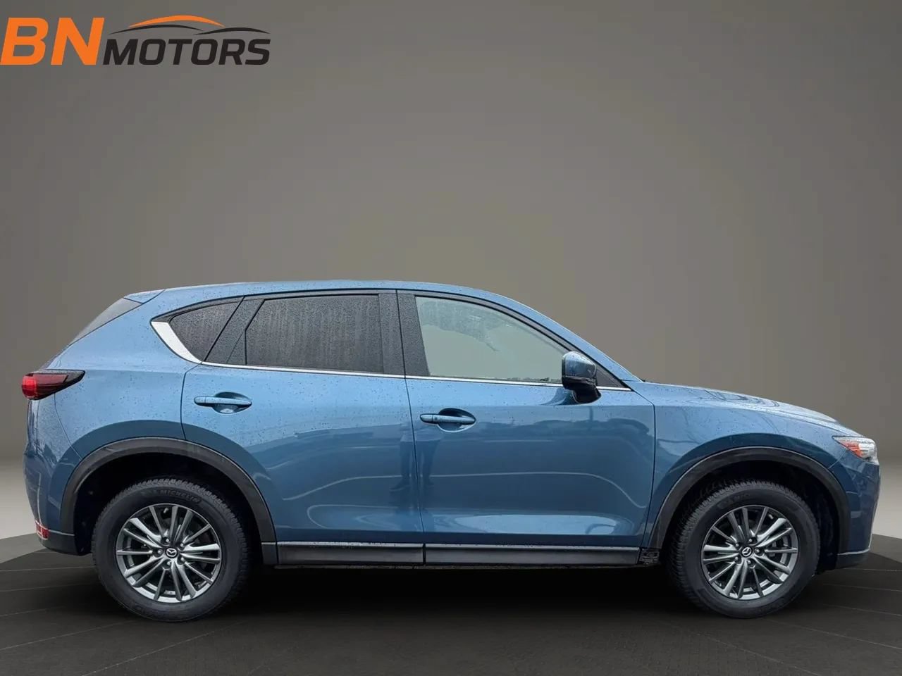 Used 2017 MAZDA CX-5 Touring AWD/4WD image 5