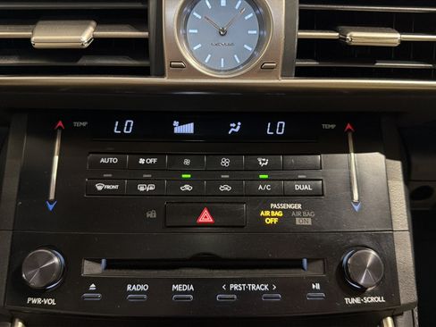 Used 2014 Lexus IS 350 w/ Luxury Package w/Brown Wood RWD image 32