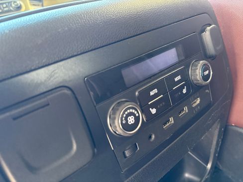 Used 2019 Chevrolet Tahoe Premier w/ Premier Plus Edition image 12