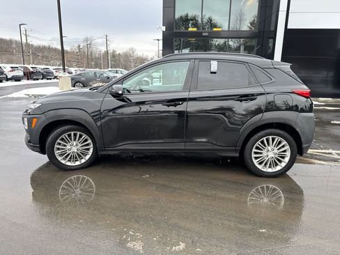 Used 2018 Hyundai Kona SEL image 2