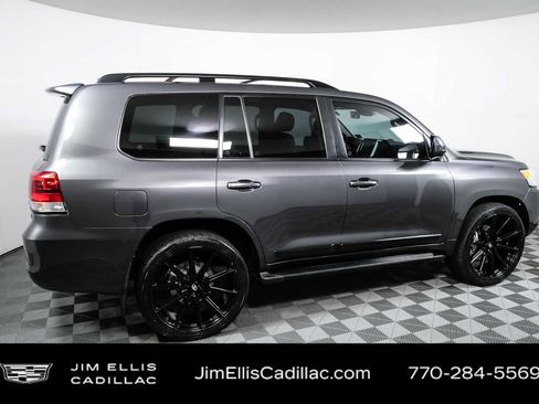 Used 2021 Toyota Land Cruiser AWD/4WD image 2