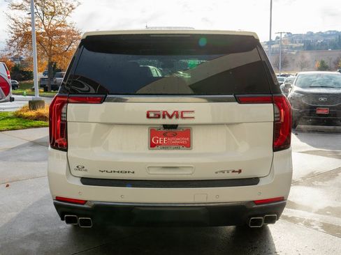 New 2026 GMC Yukon XL AT4 image 6