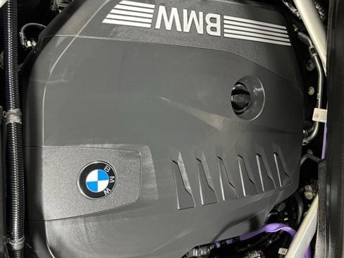 Used 2023 BMW X7 xDrive40i w/ Executive Package image 25