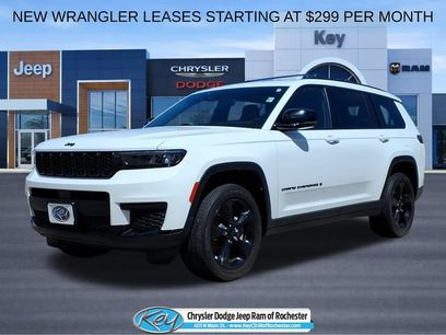Used 2023 Jeep Grand Cherokee L Laredo