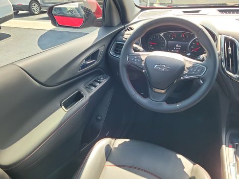 Used 2024 Chevrolet Equinox RS w/ RS Leather Package FWD image 14