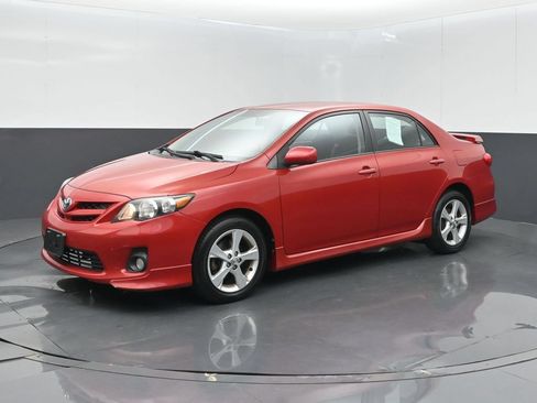 Used 2012 Toyota Corolla S FWD image 1