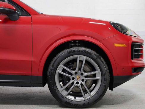 New 2025 Porsche Cayenne Coupe image 11