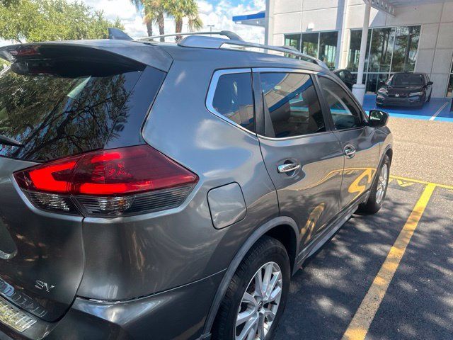 Used 2019 Nissan Rogue SV FWD image 3