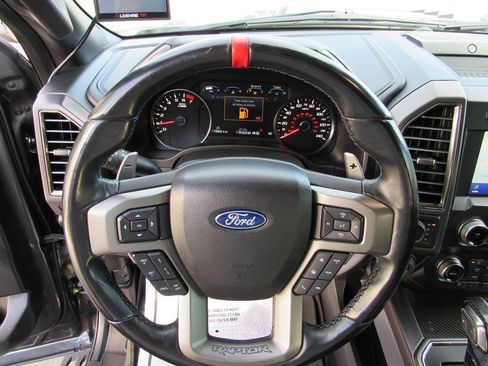 Used 2019 Ford F150 Raptor w/ Equipment Group 802A Luxury AWD/4WD image 23