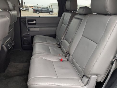 Used 2013 Toyota Sequoia Limited image 39