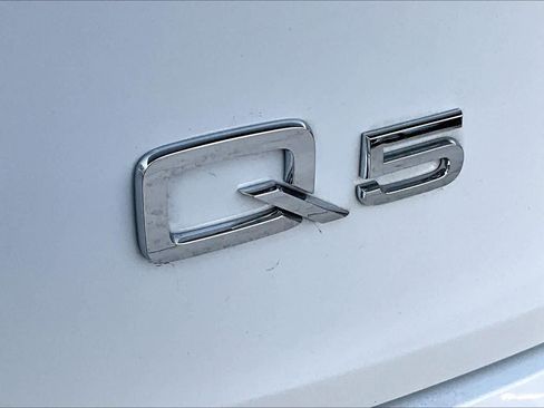 Used 2022 Audi Q5 2.0T Premium Plus w/ Premium Plus Package image 33