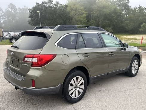 Used 2016 Subaru Outback 2.5i Premium AWD/4WD image 6