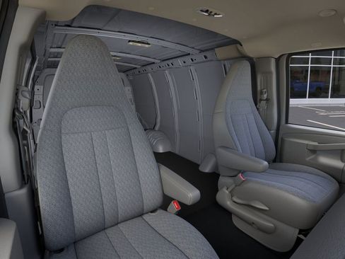 New 2025 Chevrolet Express 2500 w/ Enhanced Convenience Package image 16
