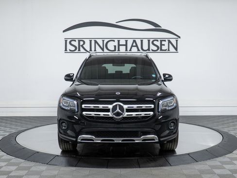 Used 2022 Mercedes-Benz GLB 250 250 4MATIC image 2