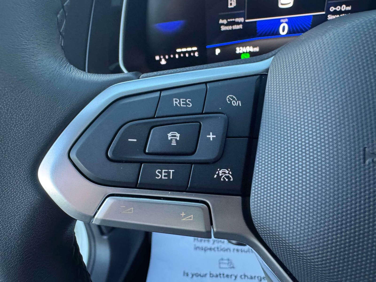 Used 2024 Volkswagen Jetta SE w/ Panoramic Sunroof Package FWD image 17