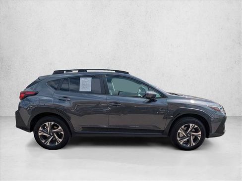 Used 2026 Subaru Crosstrek 2.0i Premium AWD/4WD image 4