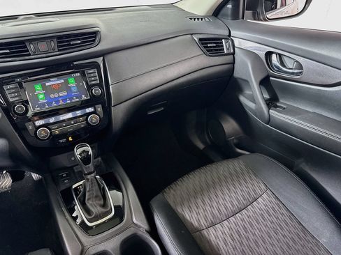 Used 2019 Nissan Rogue SV w/ Sun & Sound Touring Package AWD/4WD image 23