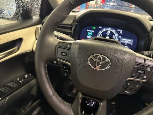 Used 2025 Toyota Camry XLE w/ Premium Plus Package FWD image 26