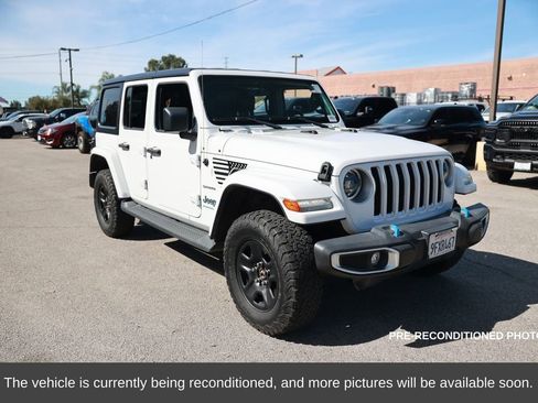 Used 2023 Jeep Wrangler Unlimited Sahara image 8