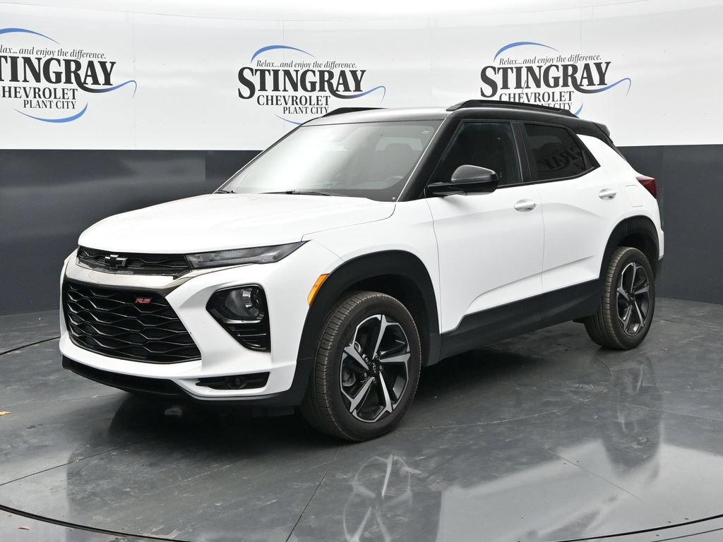 Used 2023 Chevrolet TrailBlazer RS w/ Convenience Package AWD/4WD image 3