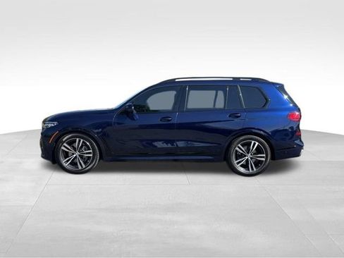 Certified 2022 BMW X7 xDrive40i w/ M Sport Package AWD/4WD image 2
