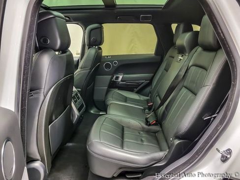 Used 2020 Land Rover Range Rover Sport HSE Dynamic image 11