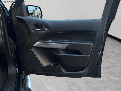 Used 2019 Chevrolet Colorado LT image 13