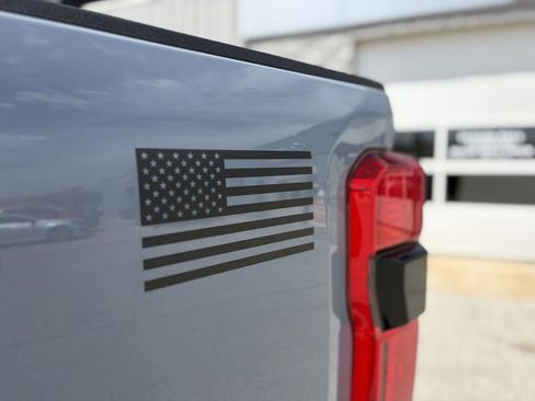 New 2026 Ford F250 4x4 Crew Cab Super Duty image 17