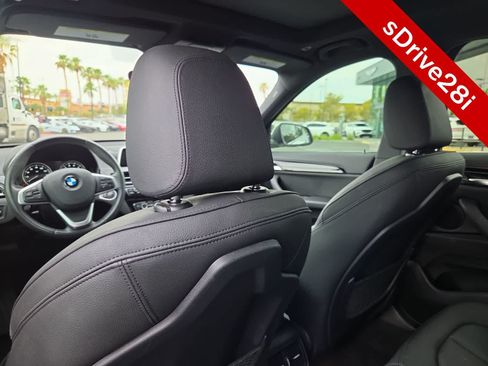 Used 2019 BMW X1 sDrive28i w/ Convenience Package FWD image 16