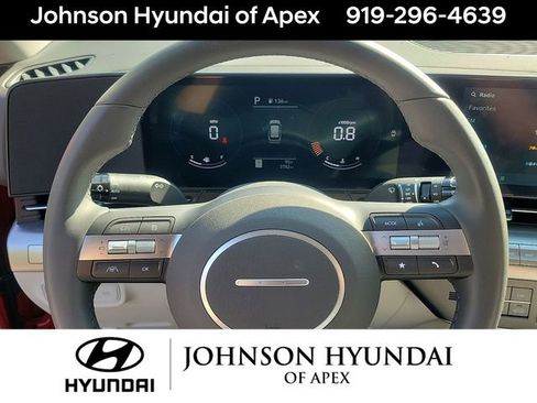 Certified 2024 Hyundai Kona SEL AWD/4WD image 18