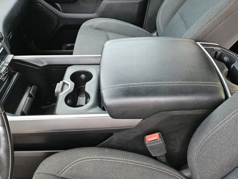 Used 2019 RAM 1500 Big Horn RWD image 32