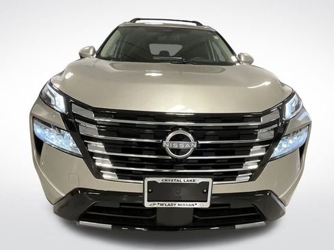 Used 2025 Nissan Rogue Platinum w/ Platinum Premium Package image 10