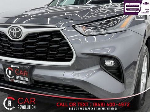 Used 2021 Toyota Highlander LE image 63
