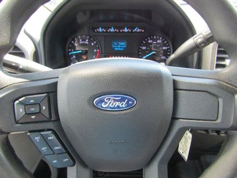 Used 2019 Ford F250 XL w/ Power Equipment Group AWD/4WD image 23