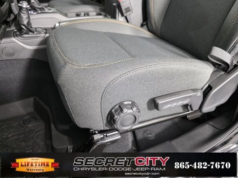 New 2026 Jeep Wrangler Unlimited Sport image 13