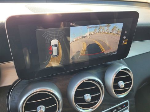 Used 2022 Mercedes-Benz GLC 300 GLC 300 image 14