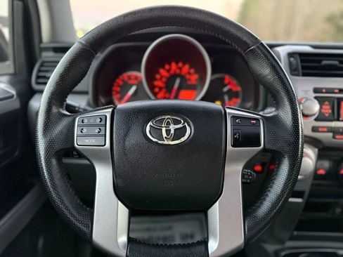 Used 2010 Toyota 4Runner SR5 image 42