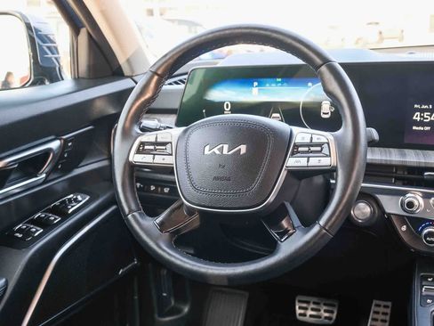 Used 2024 Kia Telluride SX w/ Towing Package AWD/4WD image 13
