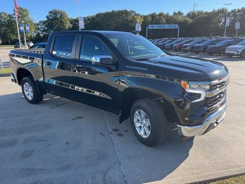 New 2026 Chevrolet Silverado 1500 LT w/ LPO, Liner Protection Package image 13