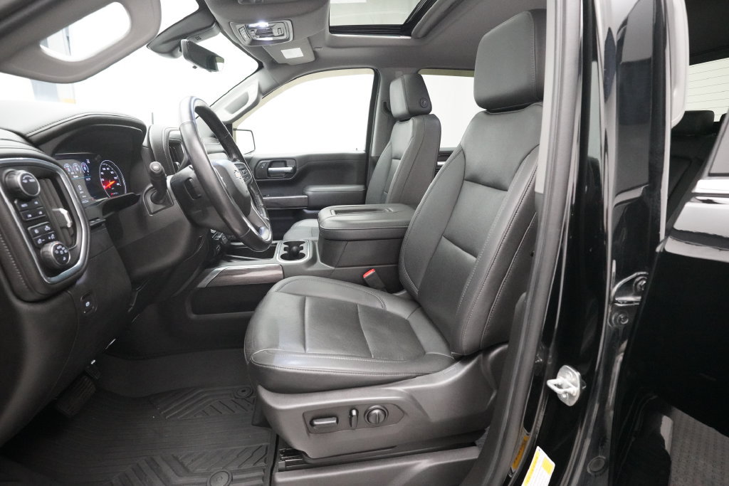 Used 2021 Chevrolet Silverado 1500 LTZ w/ LTZ Premium Package AWD/4WD image 7
