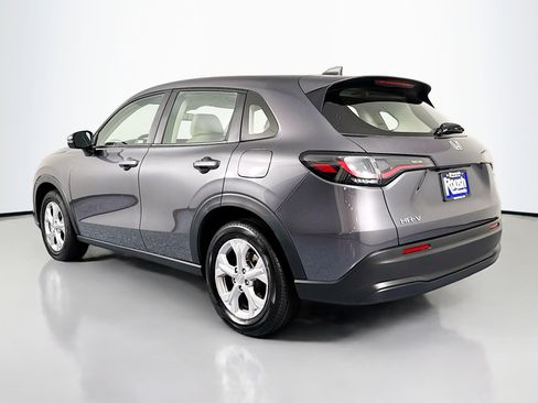 Certified 2023 Honda HR-V LX image 7