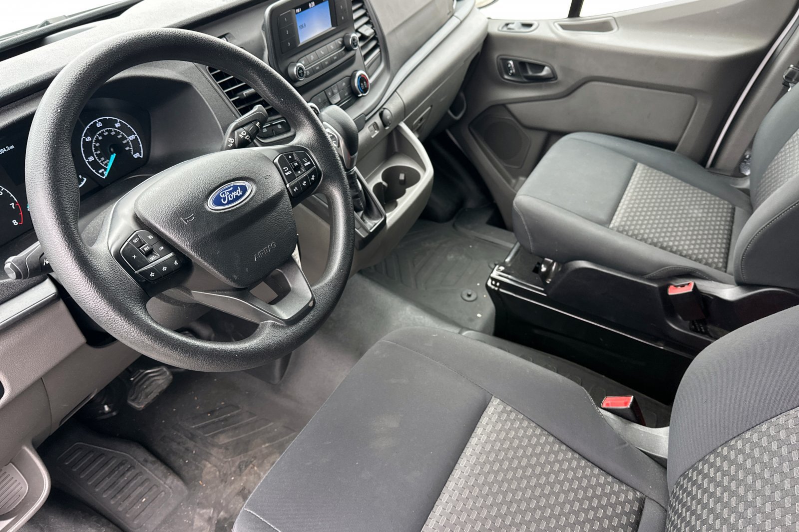 Used 2025 Ford Transit 250 Low Roof w/ Exterior Upgrade Package RWD image 9